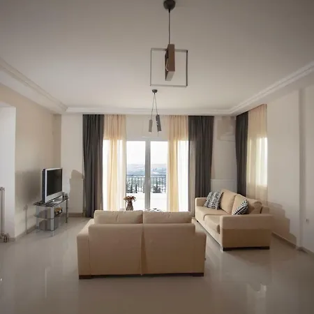 Private Sunny With Amazing View * Corinth